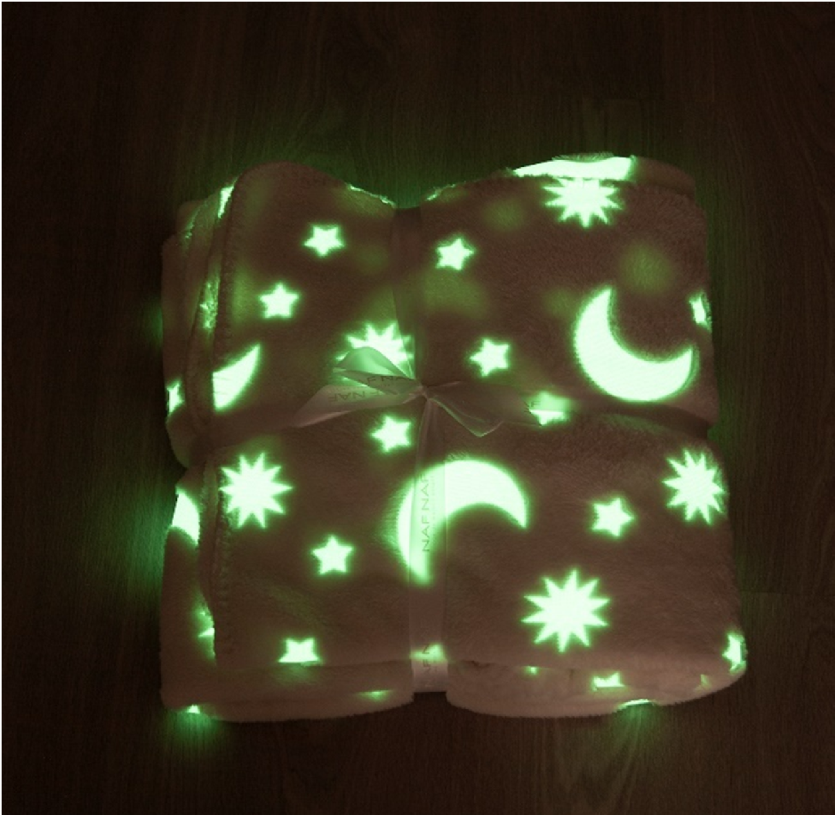 COUVERTURE FLUORESCENTE 110*140