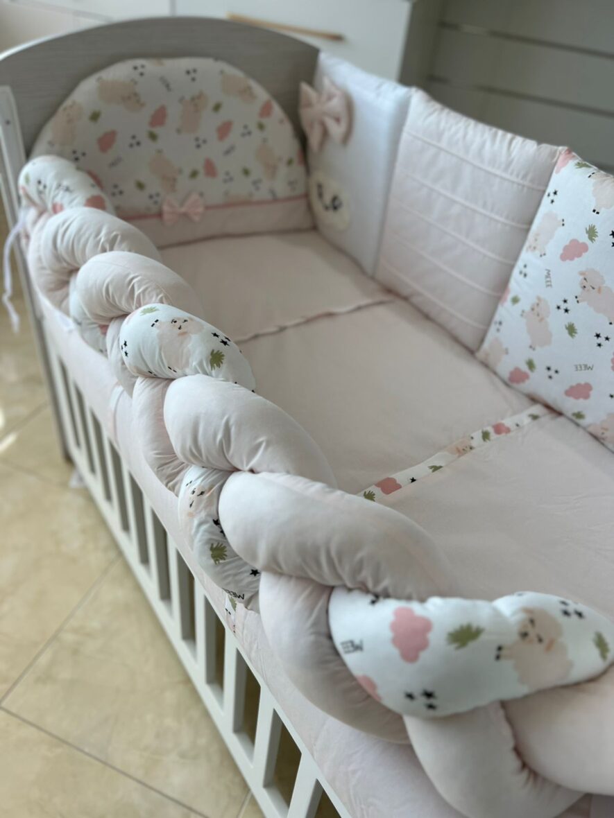 60f6ecaf-e572-477d-b3e9-8ee5f8690d54