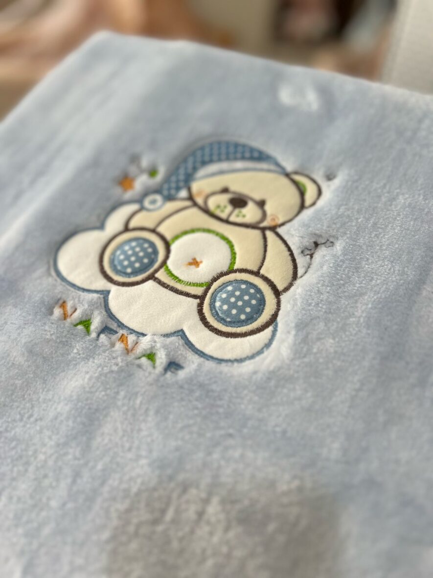 c81d9778-328a-439d-bddf-f5ddcd40e324