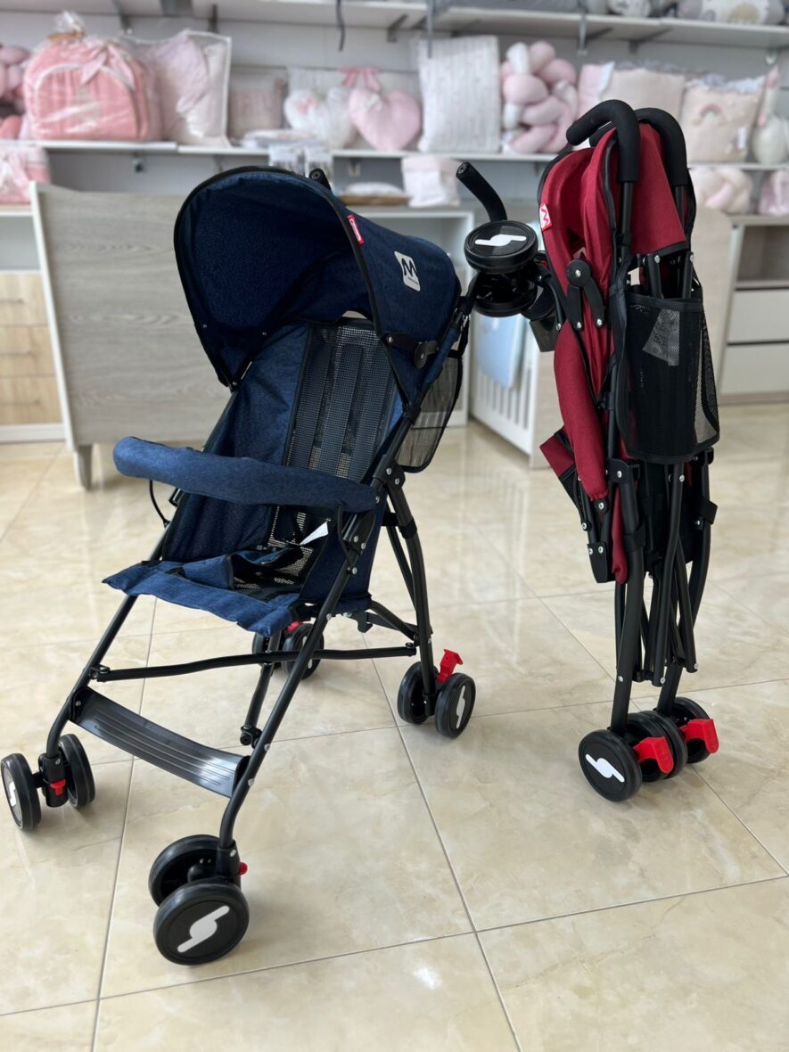 Poussette canne légère