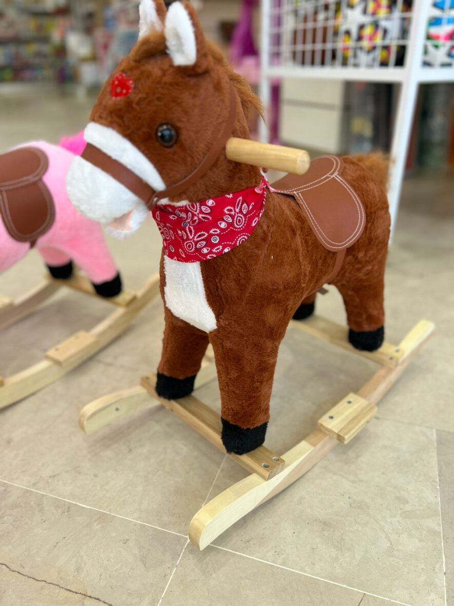 7e6560ed-b77b-42bc-a9c1-bb2ec5bedc18