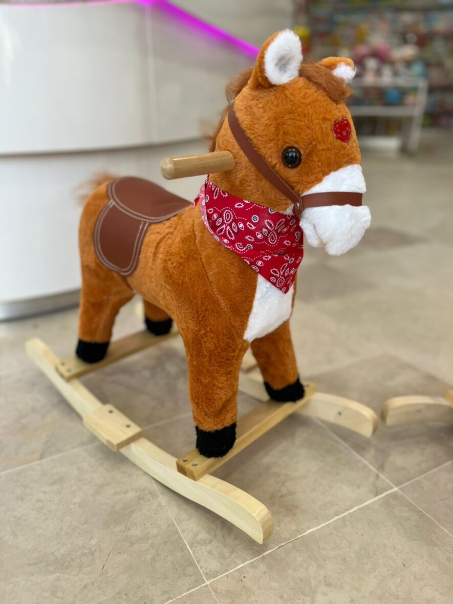 Cheval à bascule musical