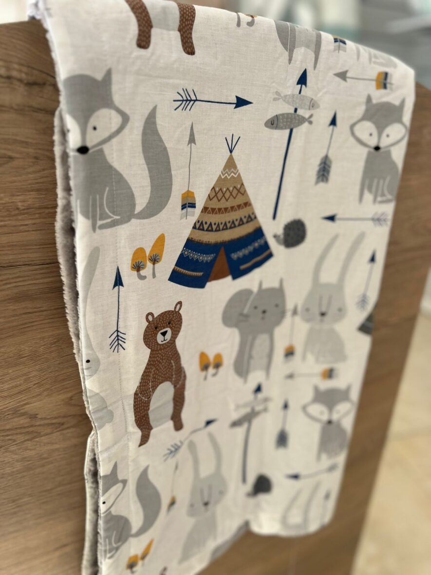 ffcbd4db-915b-4a81-bc44-f8727901cddc